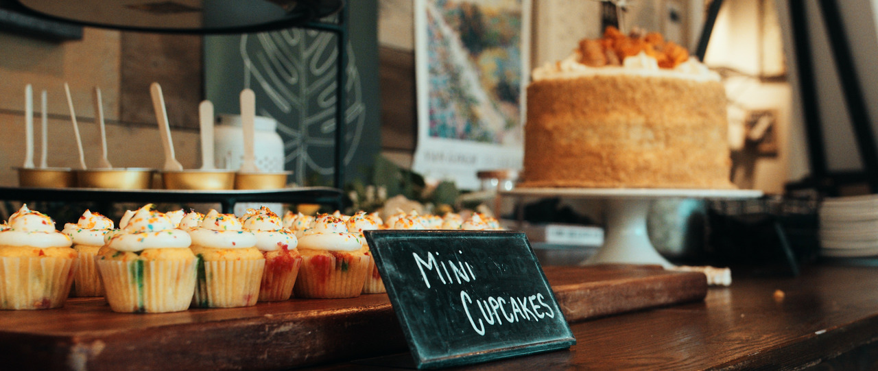 Cupcakes and wedding cake.
